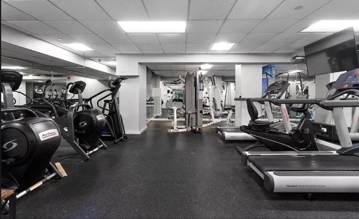 Appartement 73-608 New 1br 1bth Uws Doorman Gym